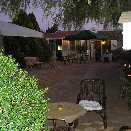 Bouganville Chalet